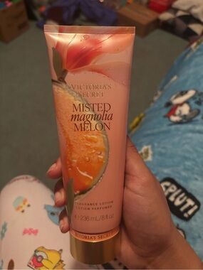 Victoria's Secret Misted Magnolia Melon Lotion - Peach Pink